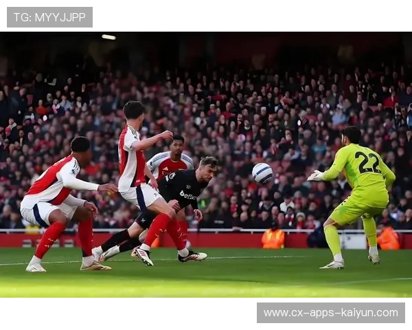 英超进球大战曼城火力全开以20球强势领跑榜首豪门竞逐白热化 英超进球大战曼城火力全开以20球强势领跑榜首豪门竞逐白热化