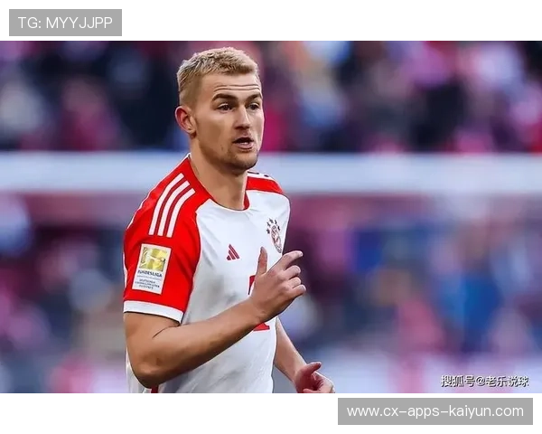 拜仁德利赫特争顶护球训练回归核心