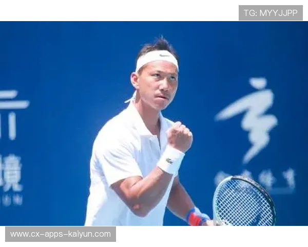 网球名宿重返赛场助阵慈善赛，暖心瞬间