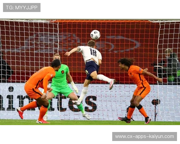 布鲁诺倒三角传球助攻队友破门