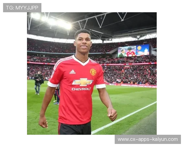 拉什福德回敲补射曼联终场绝杀